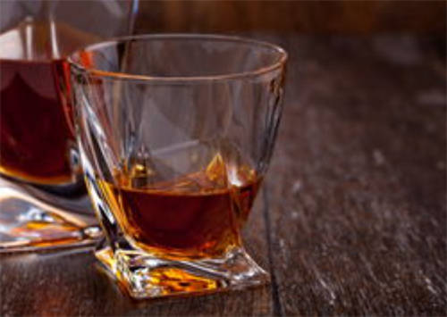 人头马90年代老酒品尝这杯酒,回味那段时光
